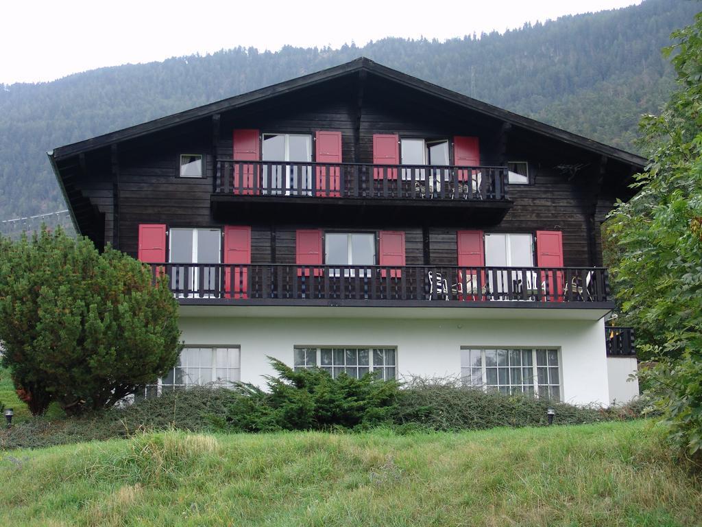 Chalet Esher Surrey Ried-Brig Dış mekan fotoğraf