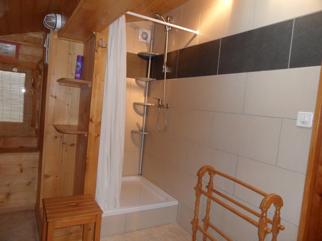 Chalet Esher Surrey Ried-Brig Dış mekan fotoğraf