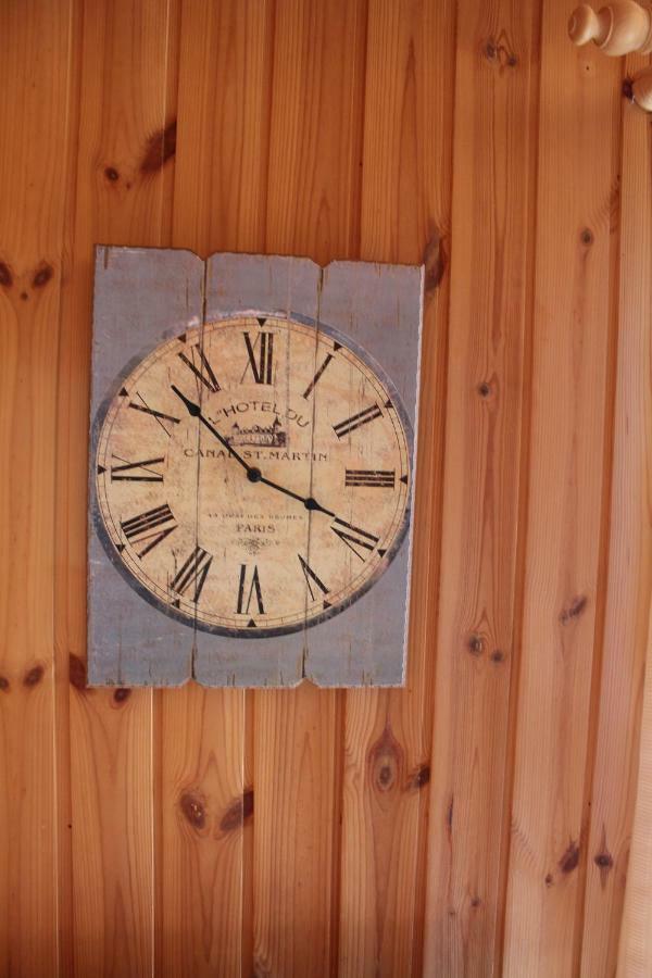 Chalet Esher Surrey Ried-Brig Dış mekan fotoğraf